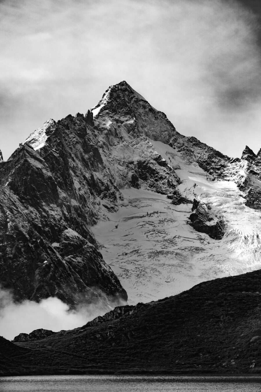Ligne de frontière, ligne de mystère - Mont Dolent