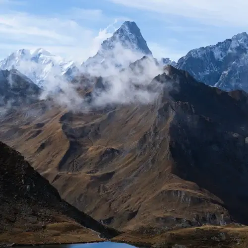 Entre terre et cimes, le silence